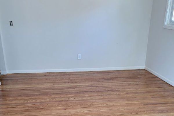 oak-hardwood-refinishing-livonia-20EB966C2-EB9E-E07D-993B-8779E7C128B9.jpg