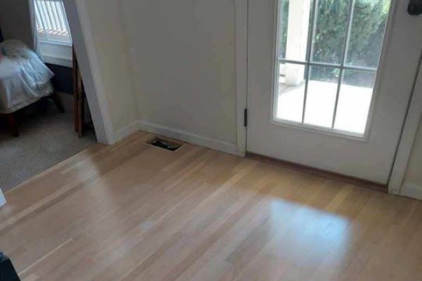 white-stain-refinish-hardwood-flooring-brighton-33199DAB4-DAE5-66A0-6899-D25AFFCD7AA3.jpg